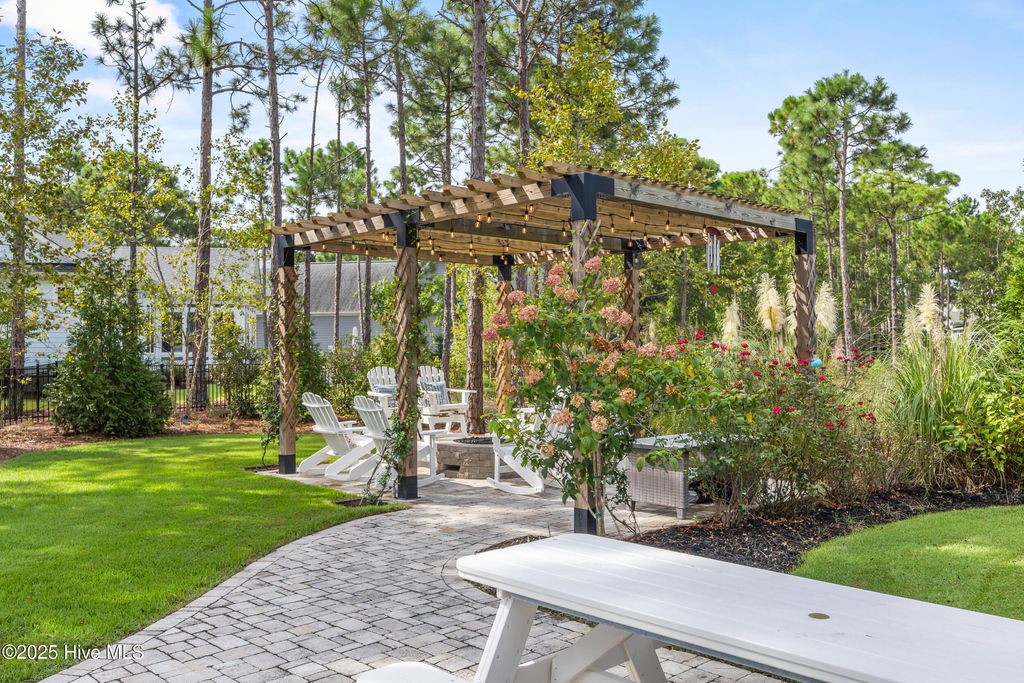 Photo of 3767 Glenmere Lane, Southport, NC 28461 (MLS # 100527990)