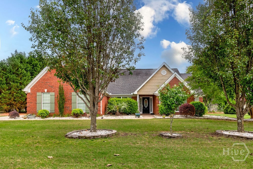 1040 Sapphire Trail