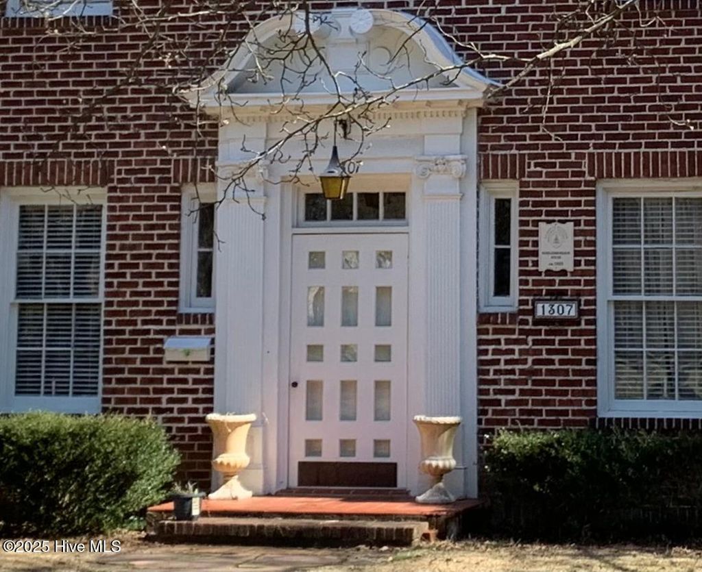 Photo of 1307 Saint Andrew Street, Tarboro, NC 27886 (MLS # 100538641)