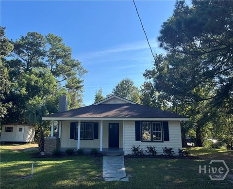 Homes For Sale - 2610 Dogwood Avenue<br/> Savannah, GA 31404