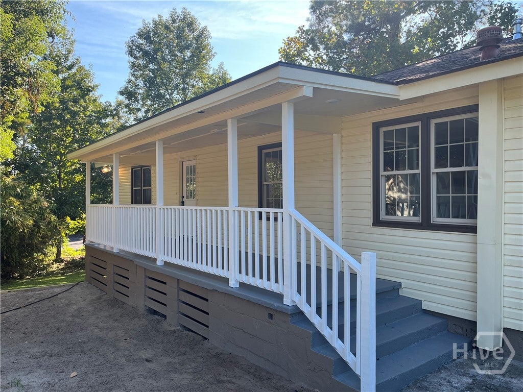 Photo of 2610 Dogwood Avenue, Savannah, GA 31404 (MLS # SA365291)