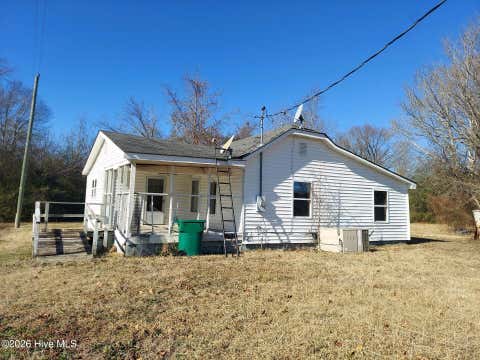 Homes For Sale - 1132 4th Street<br/> Martin County, Oak City, NC 27857