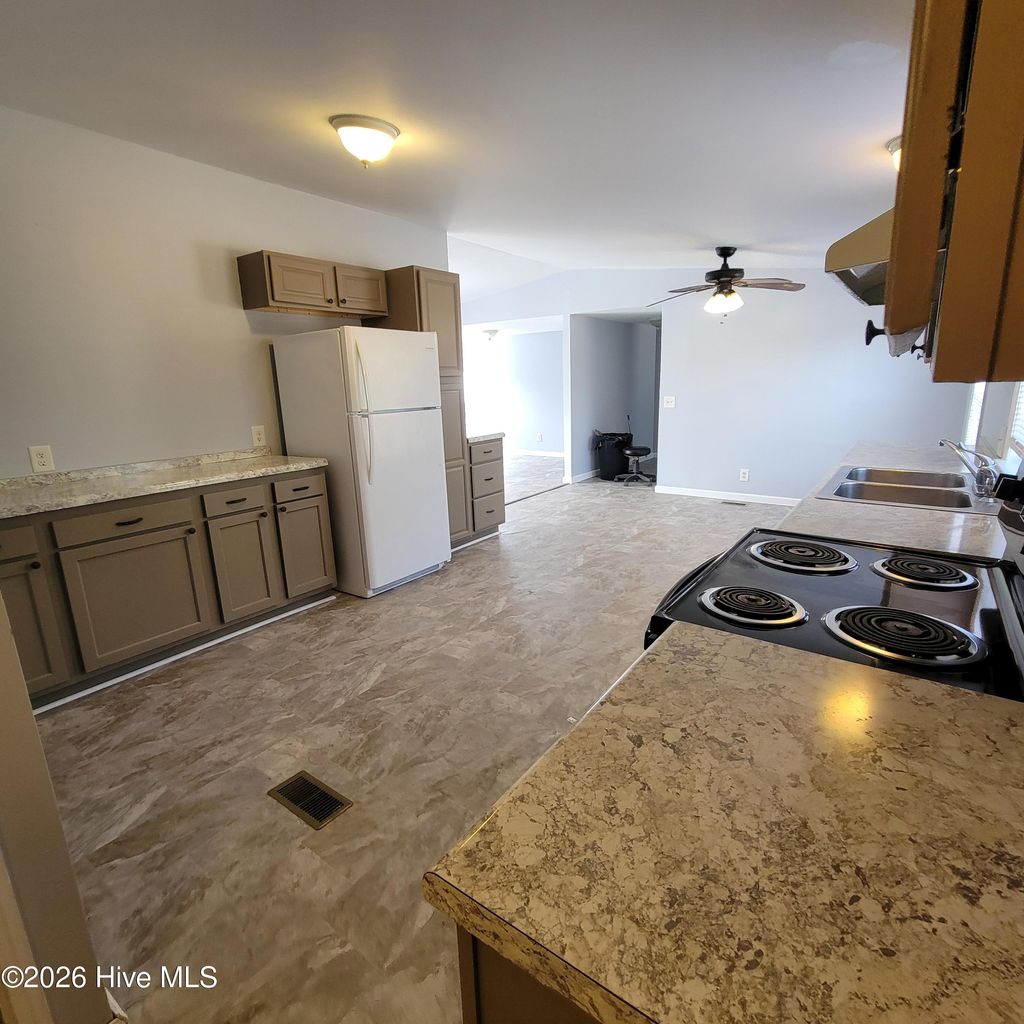 Photo of 2819 Fennell Town Road, Rocky Point, NC 28457 (MLS # 100548955)