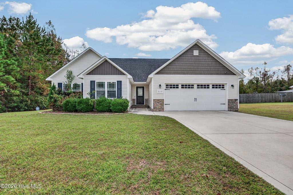 Photo of 317 Murphy Drive, Jacksonville, NC 28540 (MLS # 100613534)