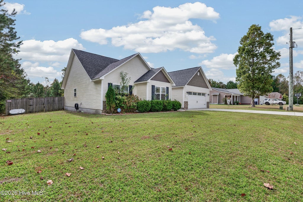 Photo of 317 Murphy Drive, Jacksonville, NC 28540 (MLS # 100613534)
