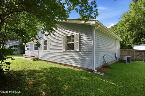 Tiny photo for 712 Conifer Circle, Jacksonville, NC 28540 (MLS # 100573378)