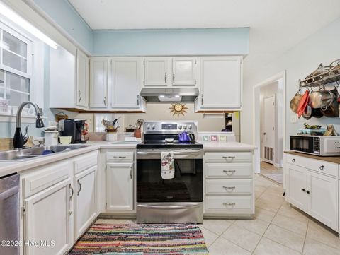 Tiny photo for 712 Conifer Circle, Jacksonville, NC 28540 (MLS # 100573378)