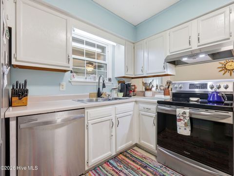 Tiny photo for 712 Conifer Circle, Jacksonville, NC 28540 (MLS # 100573378)