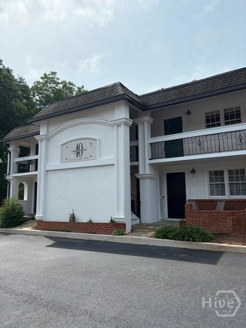 Condo For Rent - 655 E Campus Rd #12<br/> Athens, GA 30605