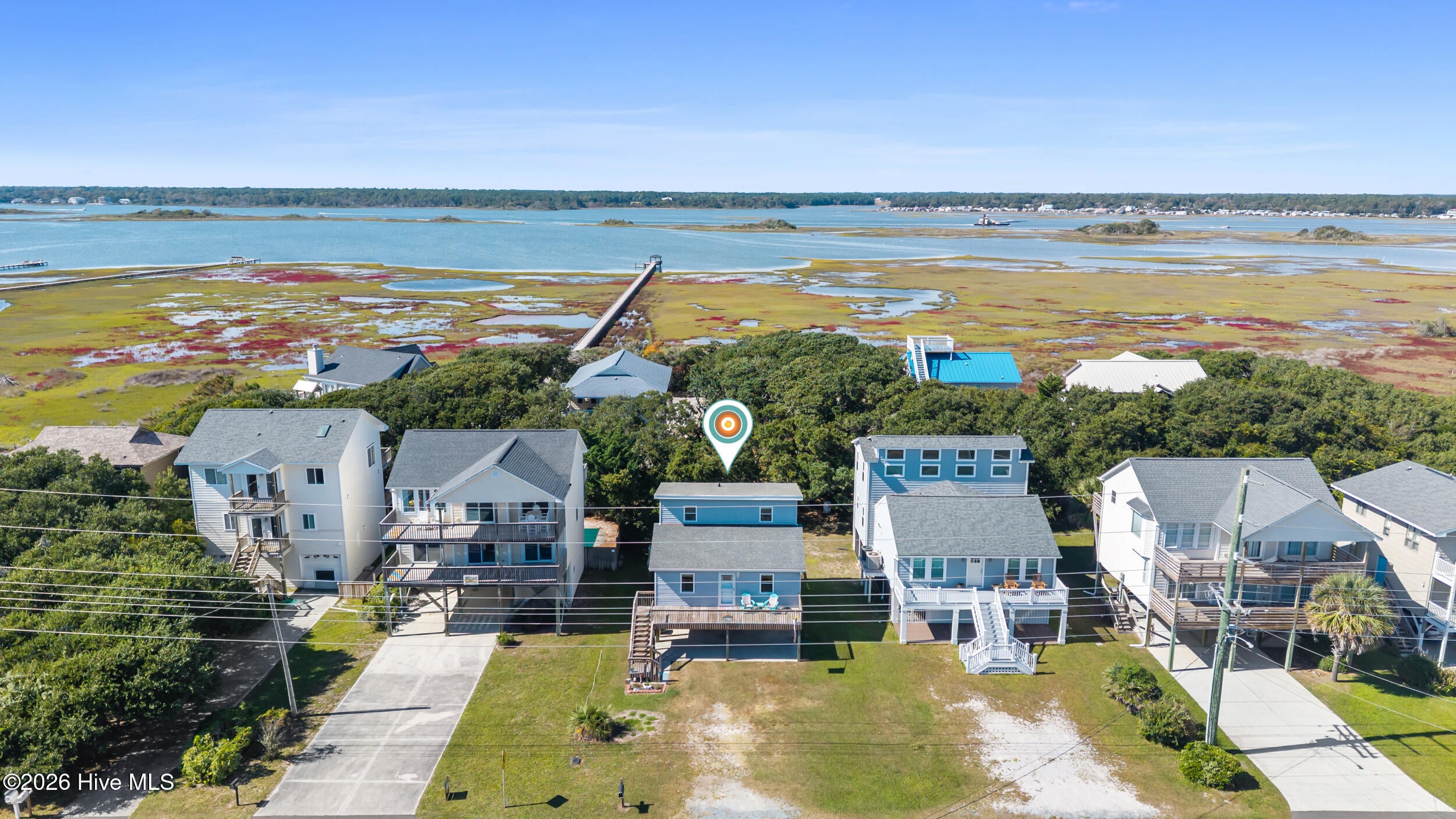 1123 S Topsail Drive