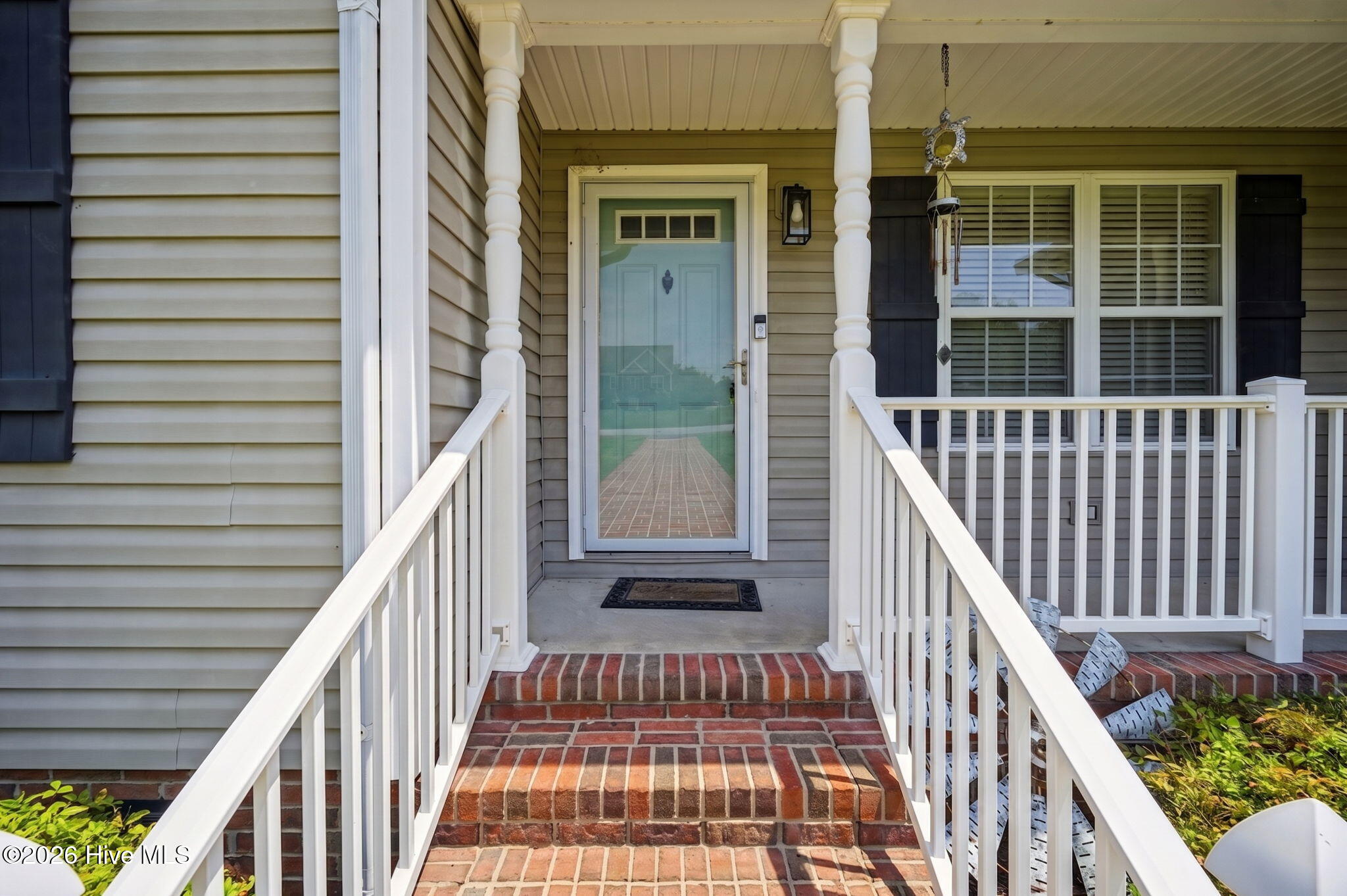 102 Country Meadows Drive