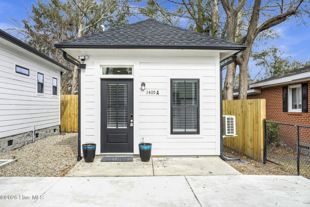 Photo of 1405 Church Street #A, Wilmington, NC 28401 (MLS # 100559634)