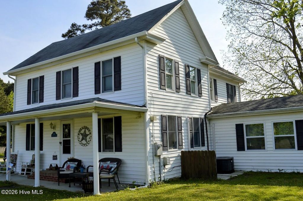 Photo of 524 Aydlett Road, Aydlett, NC 27916 (MLS # 100570487)