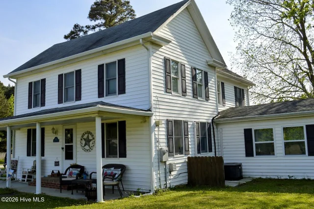 524 Aydlett Road, photo 3 of 36
