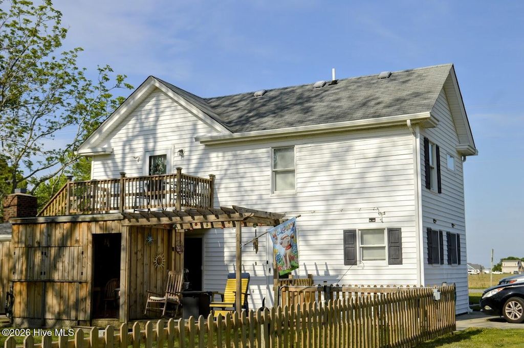 Photo of 524 Aydlett Road, Aydlett, NC 27916 (MLS # 100570487)