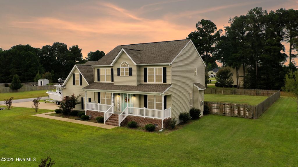 Photo of 601 Prince William Drive, Elizabeth City, NC 27909 (MLS # 100552370)