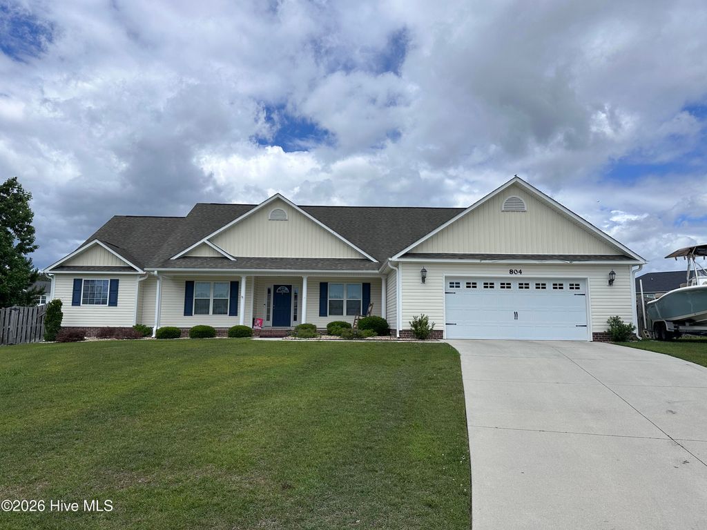 Photo of 804 Canvas Court, Swansboro, NC 28584 (MLS # 100575846)