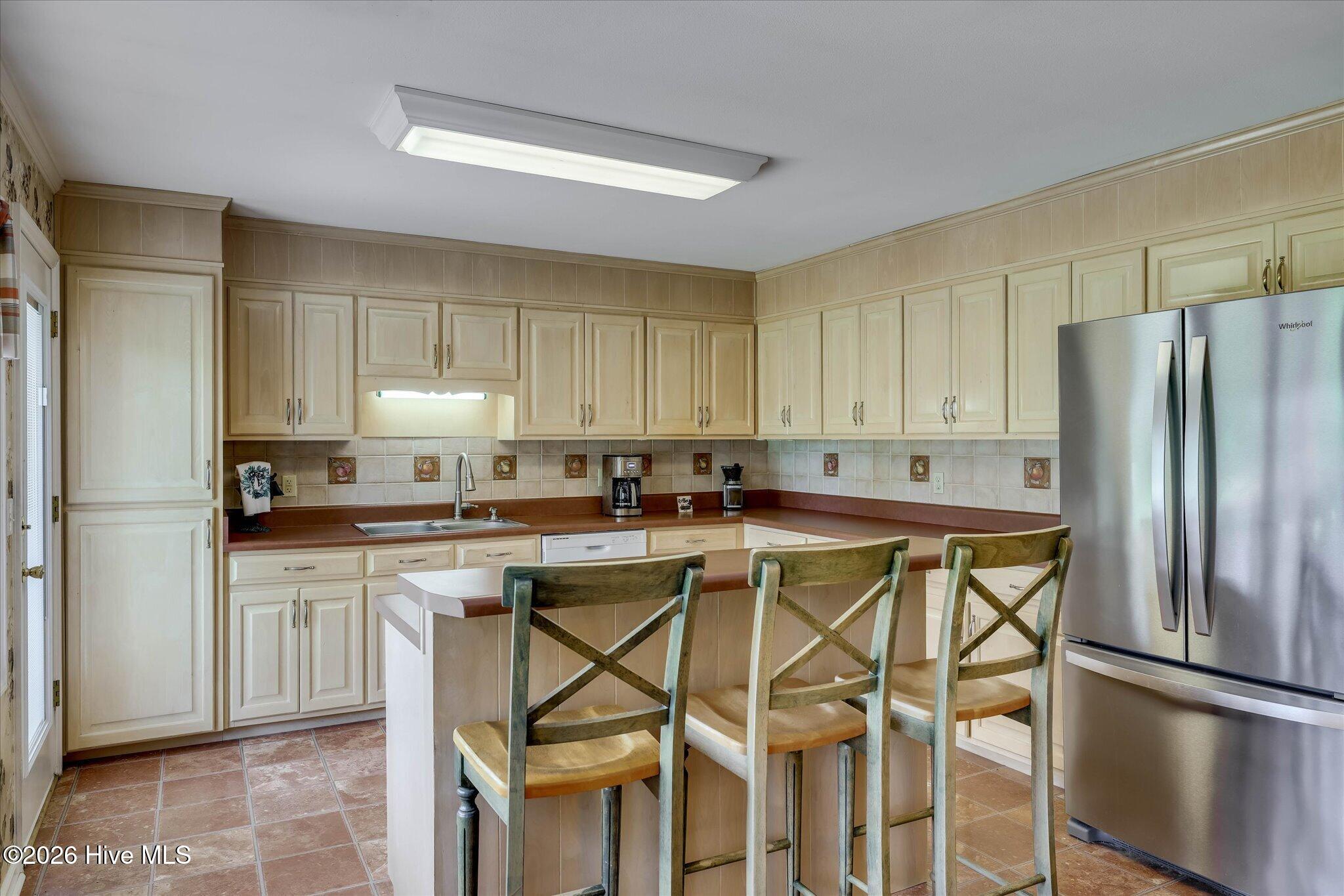 113 Midland Drive