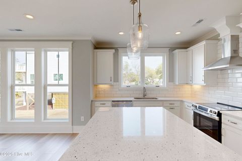 Tiny photo for 52 Pier View Court, Hampstead, NC 28443 (MLS # 100559746)