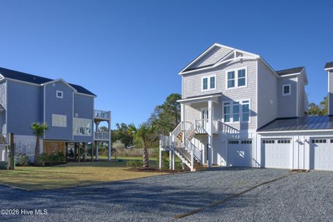 Tiny photo for 52 Pier View Court, Hampstead, NC 28443 (MLS # 100559746)