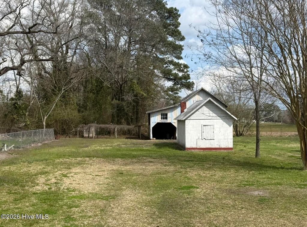 Photo of 302 N Main Street, Cove City, NC 28523 (MLS # 100562002)