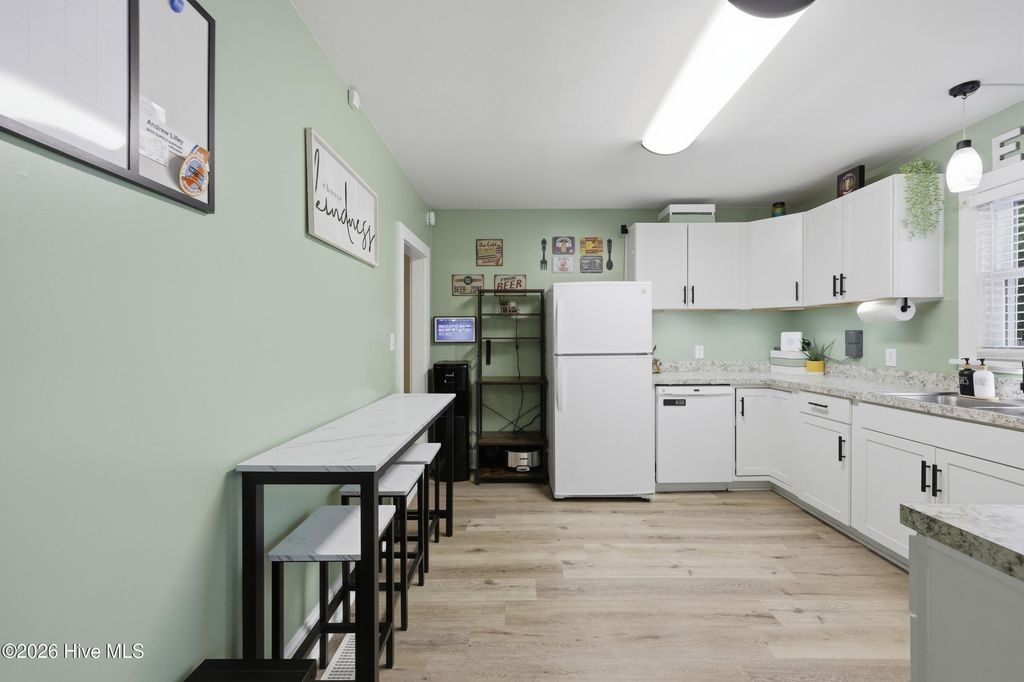 Photo of 1119 W Colonial Avenue, Elizabeth City, NC 27909 (MLS # 100569531)