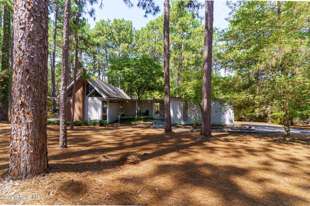 Photo of 20 Pine Valley Circle, Pinehurst, NC 28374 (MLS # 100600184)