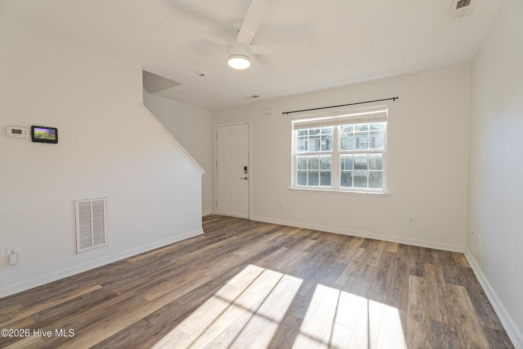 Photo of 2000 Grandeur Avenue, Jacksonville, NC 28546 (MLS # 100552668)