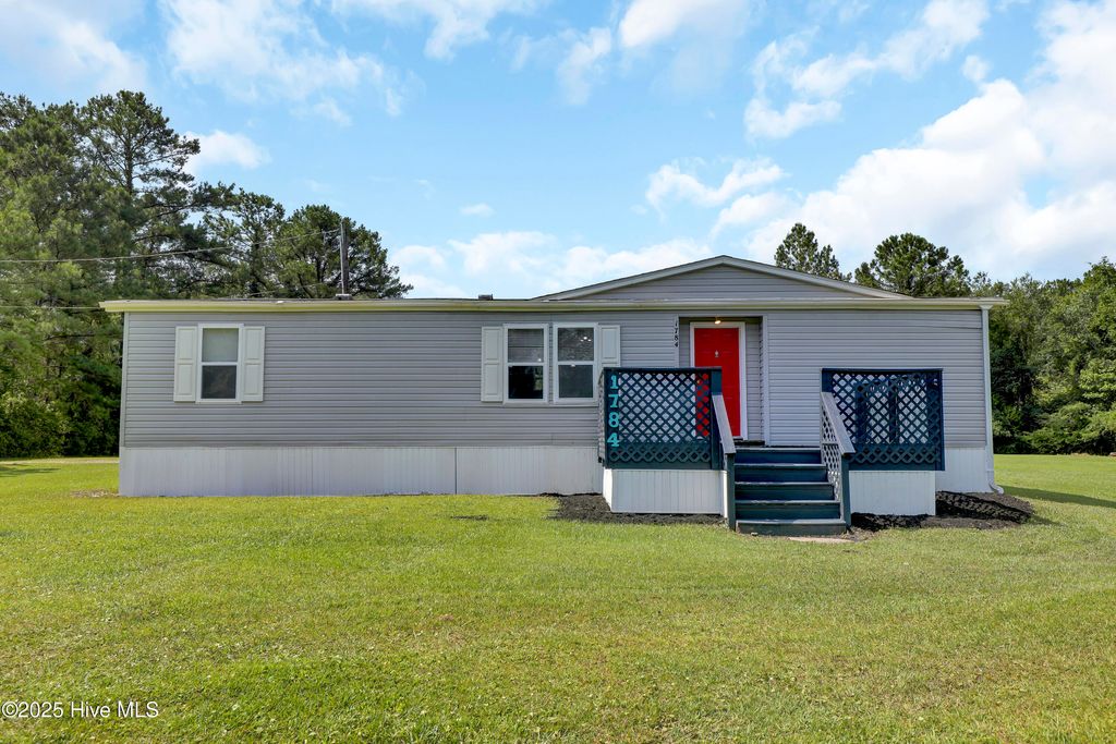 Photo of 1784 N.C. Hwy-172, Sneads Ferry, NC 28460 (MLS # 100516284)