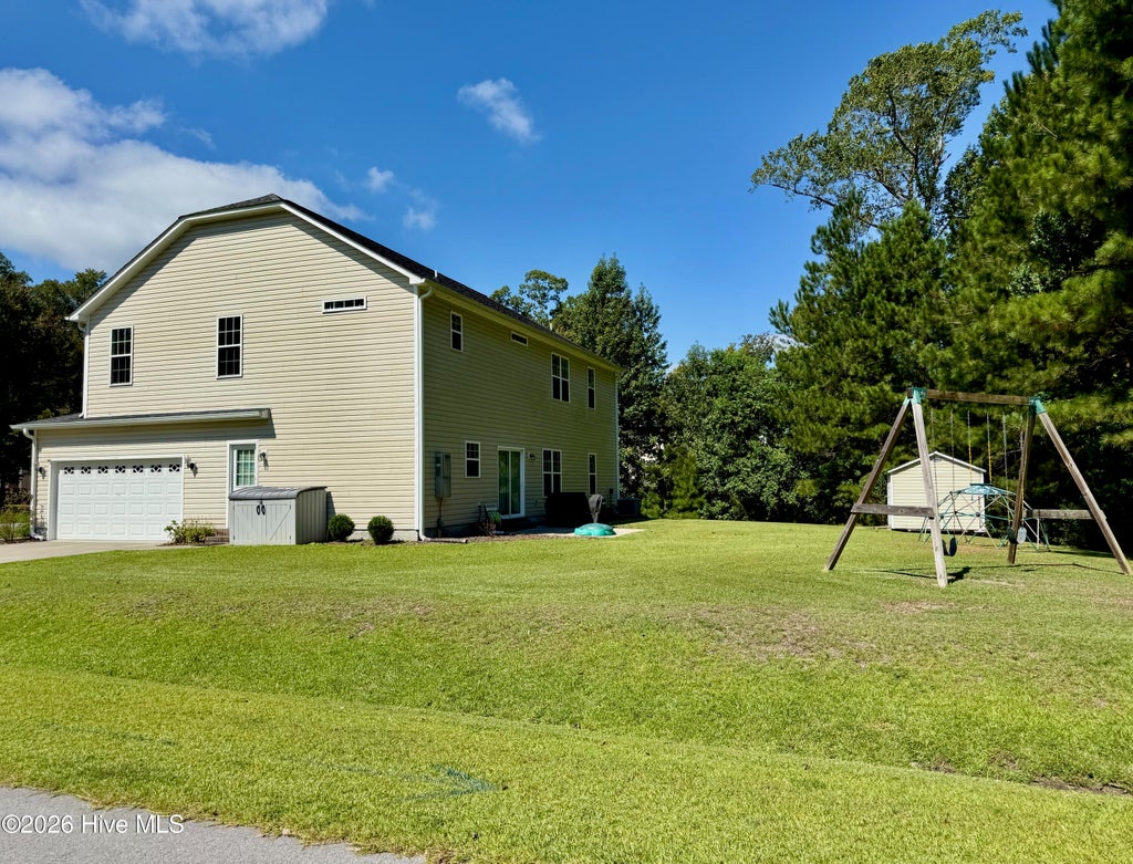 Photo of 100 Duval Lane, New Bern, NC 28560 (MLS # 100601657)