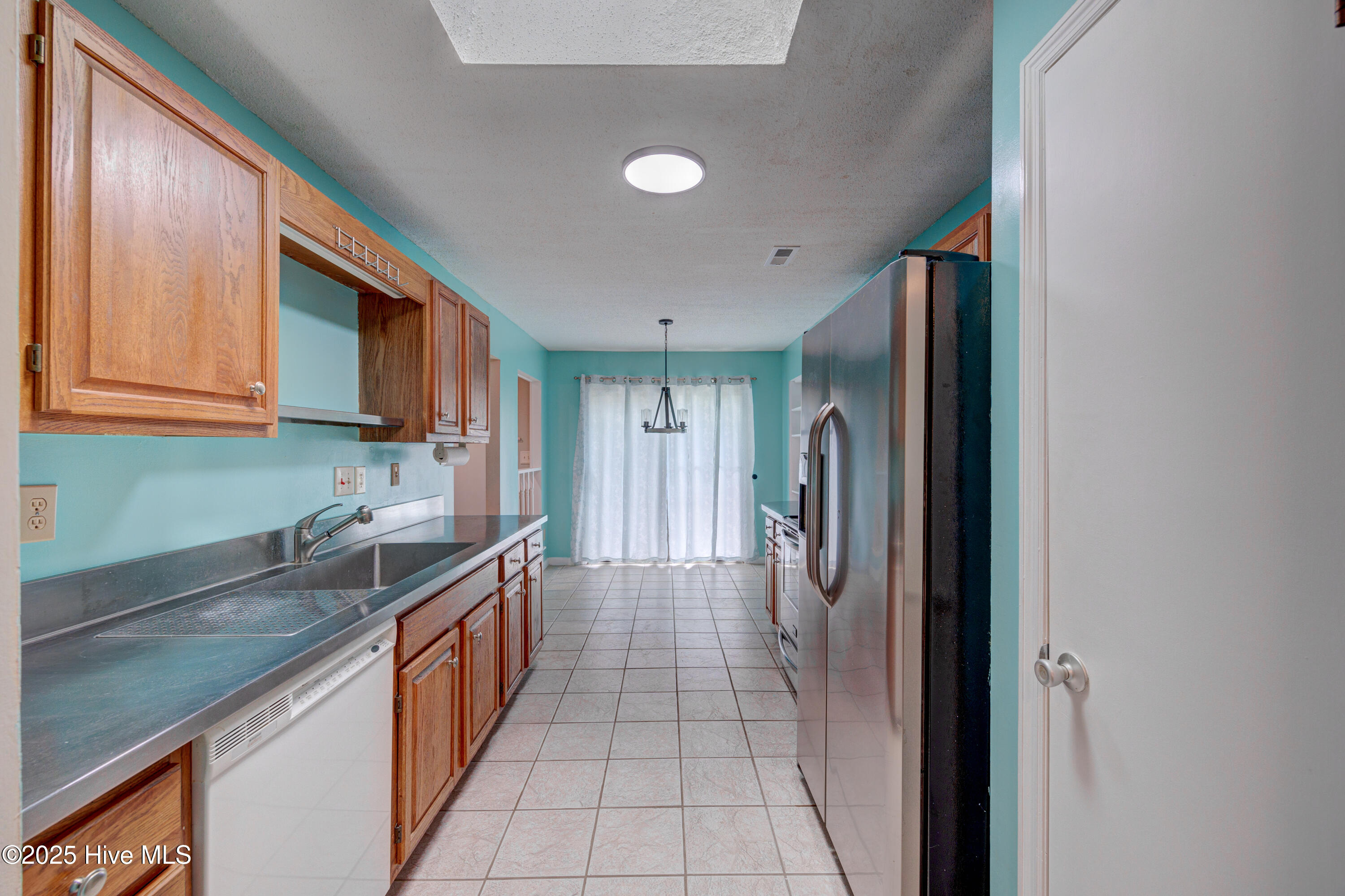 Hampstead, North Carolina 28443, United States, 2 Bedrooms Bedrooms, ,2 BathroomsBathrooms,Residential,Active,256003