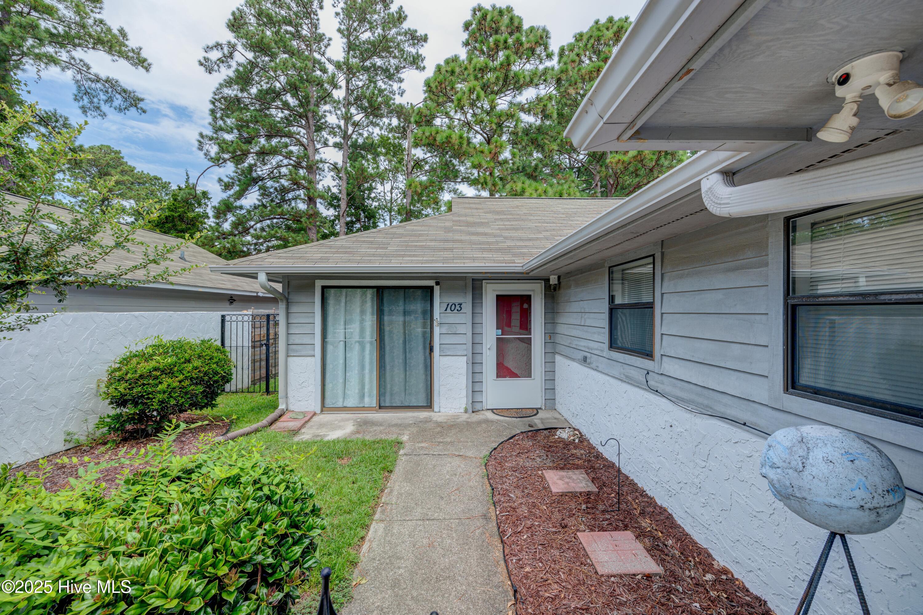 Hampstead, North Carolina 28443, United States, 2 Bedrooms Bedrooms, ,2 BathroomsBathrooms,Residential,Active,256003