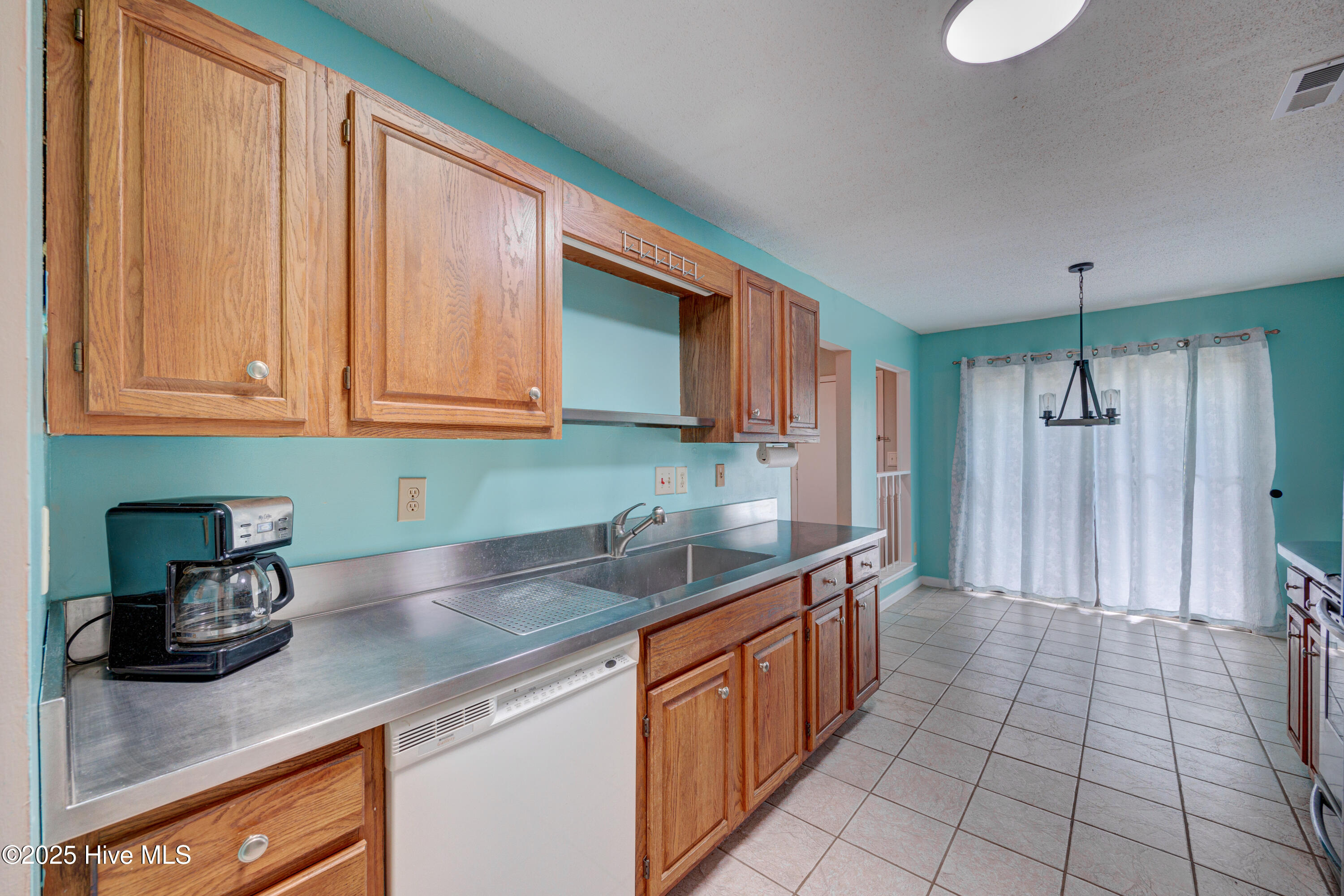 Hampstead, North Carolina 28443, United States, 2 Bedrooms Bedrooms, ,2 BathroomsBathrooms,Residential,Active,256003