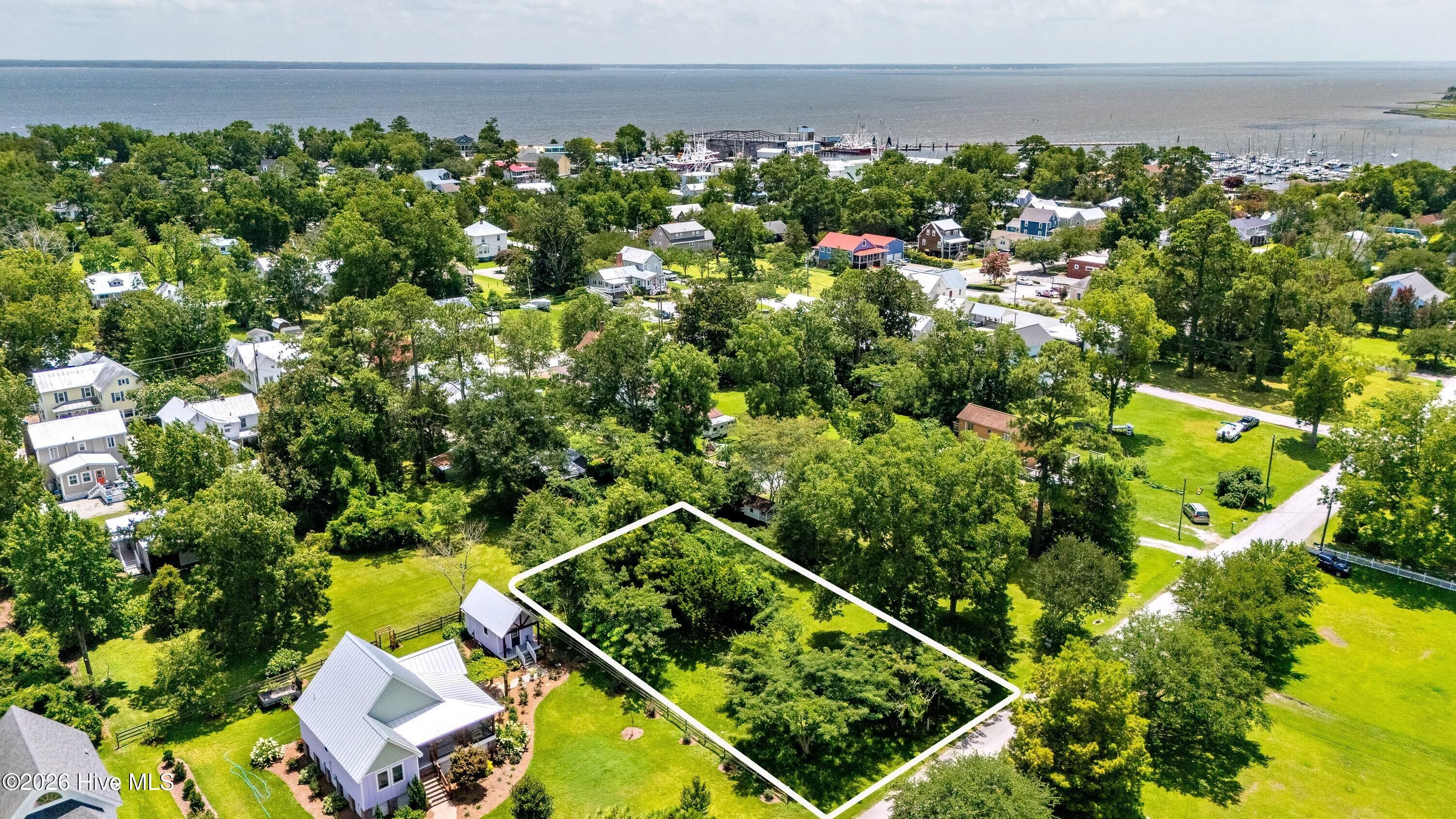 504 Midyette Street, Oriental, NC, 28571