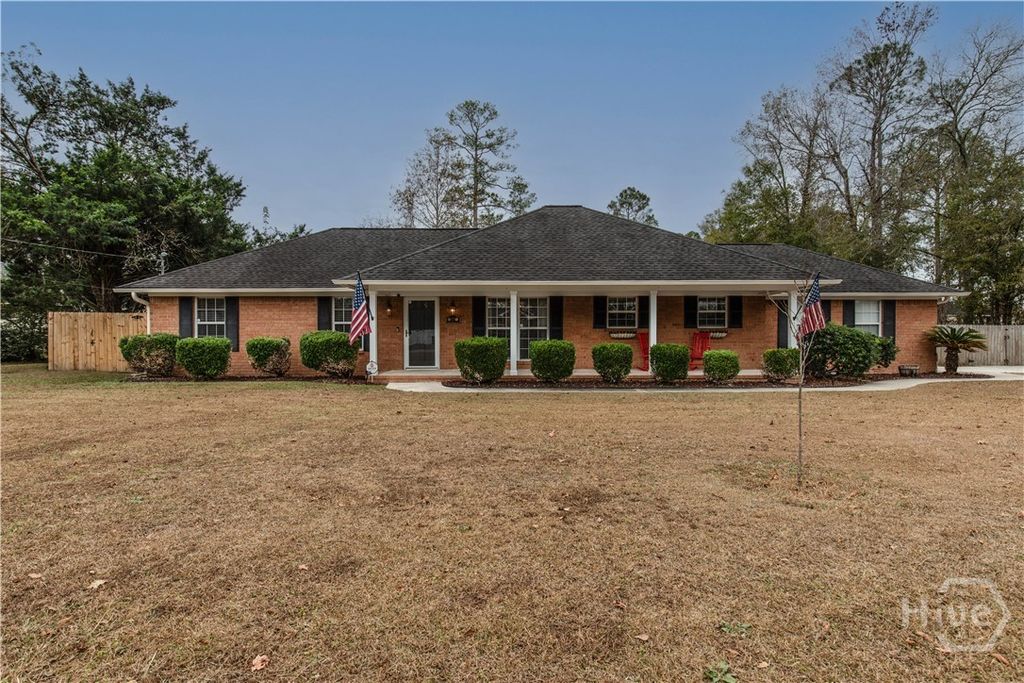 Photo of 8 Cameron Court W, Pembroke, GA 31321 (MLS # SA355589)