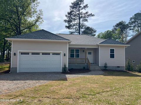 Homes For Rent - 401 James Street<br/> Vass, NC 28394