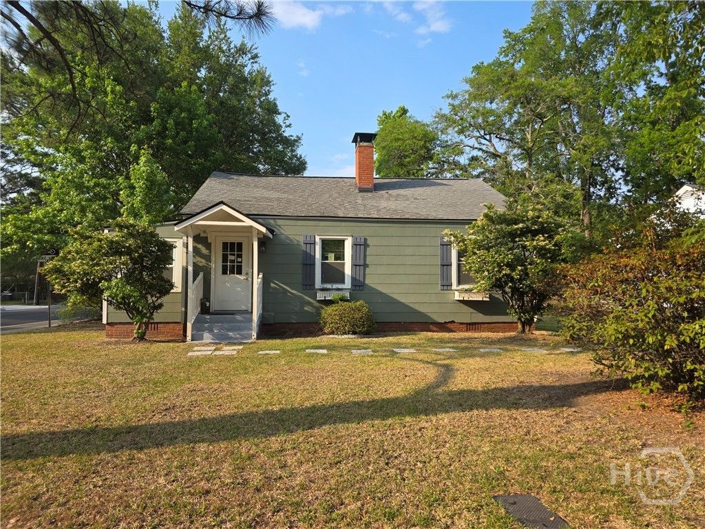 Photo of 202 E 58 Street, Savannah, GA 31405 (MLS # SA354621)