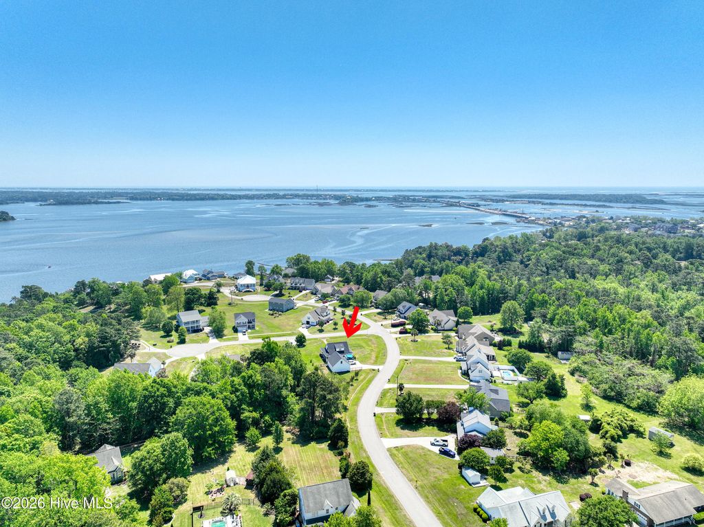 Photo of 48 Pickett Way, Swansboro, NC 28584 (MLS # 100571845)