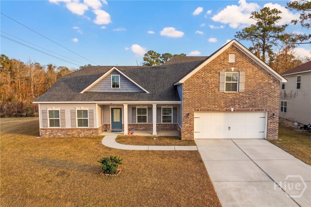 Photo of 16 Litchfield Drive, Savannah, GA 31419 (MLS # SA361130)