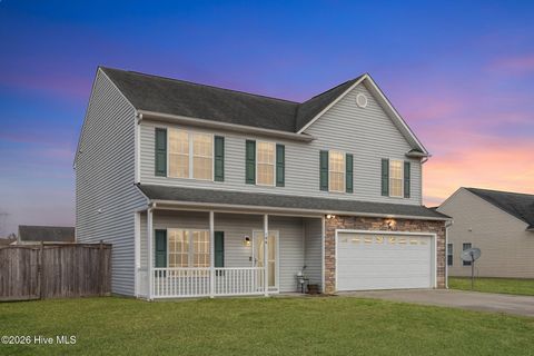 Photo of 106 Dukes Lake Circle, Richlands, NC 28574 (MLS # 100550928)