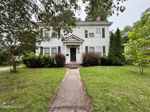 Homes For Sale - 318 W Church Street<br/> Williamston, NC 27892