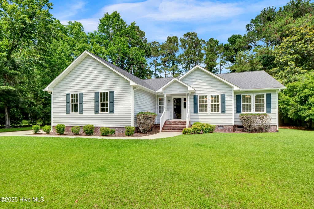 Photo of 305 Lafayette Street, Wilmington, NC 28411 (MLS # 100580541)