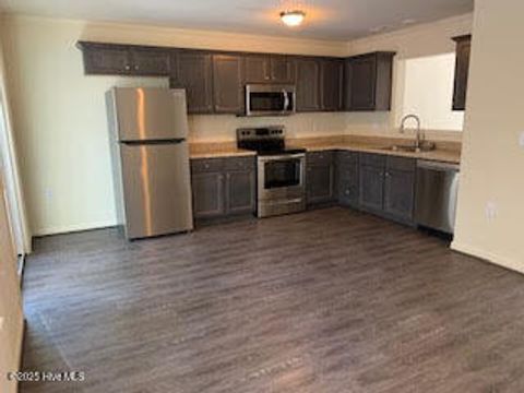 Tiny photo for 458 Sullivan Loop Road, Midway Park, NC 28544 (MLS # 100545144)