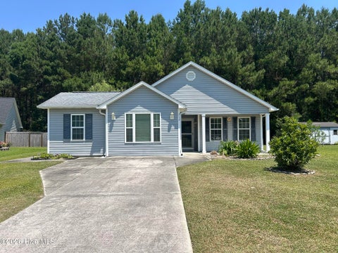 Homes For Rent - 212 W Woodbine Terrace<br/> Pender County, Burgaw, NC 28425