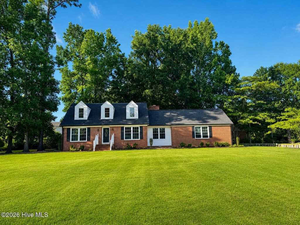 Photo of 101 Epworth Drive, Jacksonville, NC 28546 (MLS # 100585906)