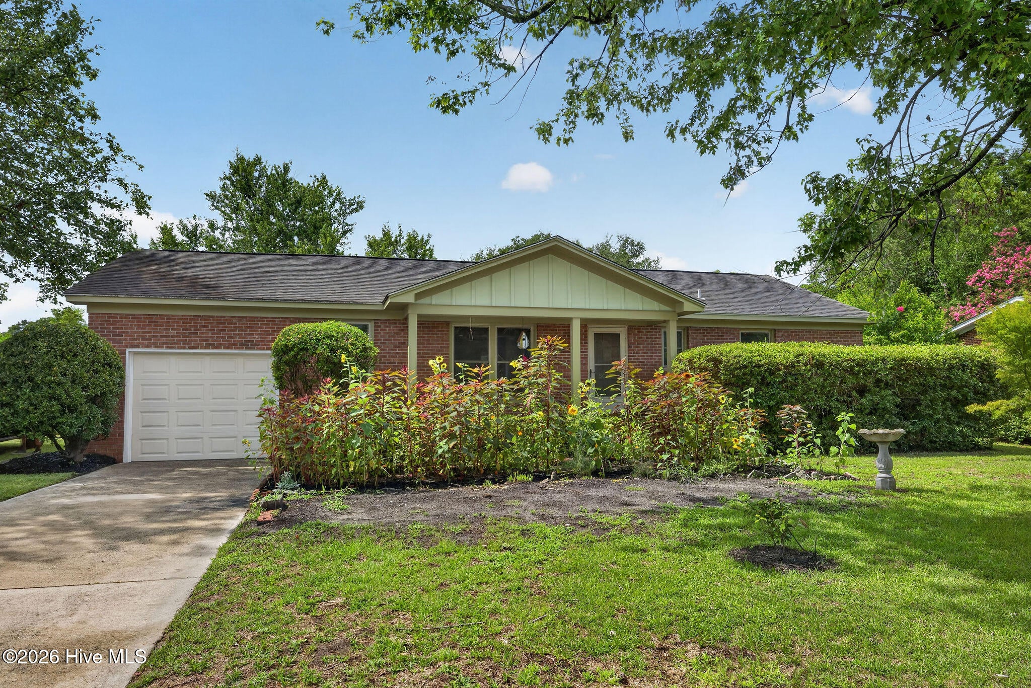 5010 Lord Tennyson Road