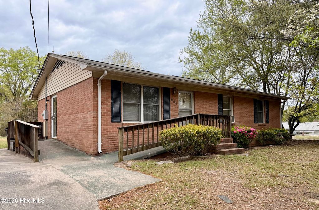 Photo of 204 Easterling Street, Ellerbe, NC 28338 (MLS # 100568619)