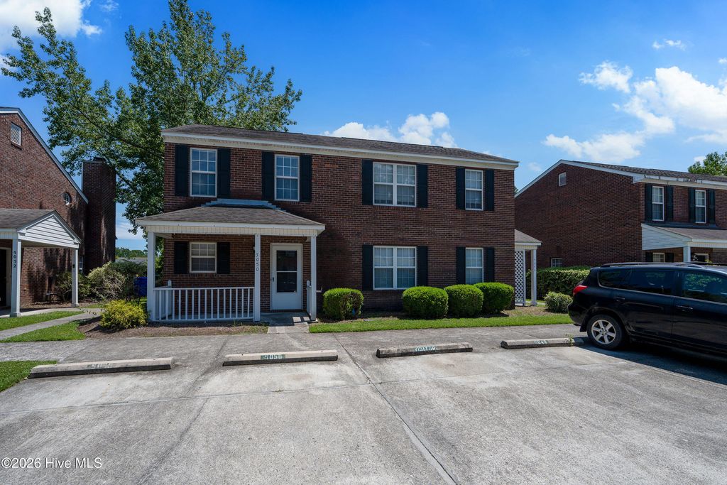 Photo of 5050 Lamppost Circle, Wilmington, NC 28403 (MLS # 100561086)