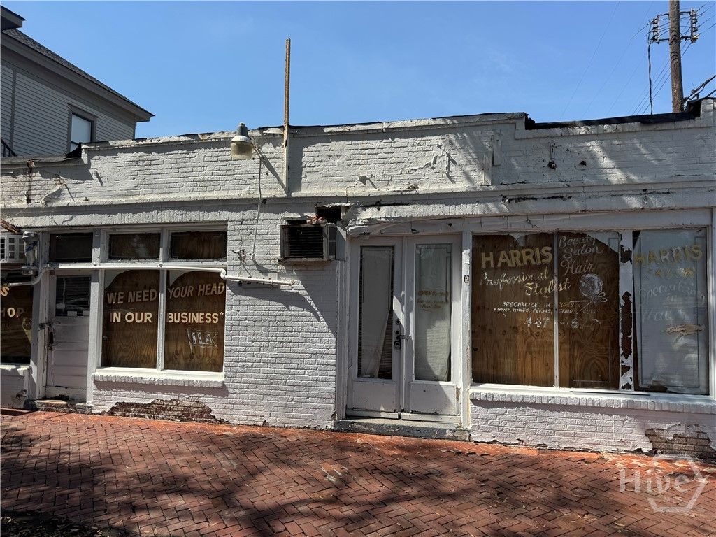 Photo of 2415 Montgomery Street, Savannah, GA 31401 (MLS # SA351636)