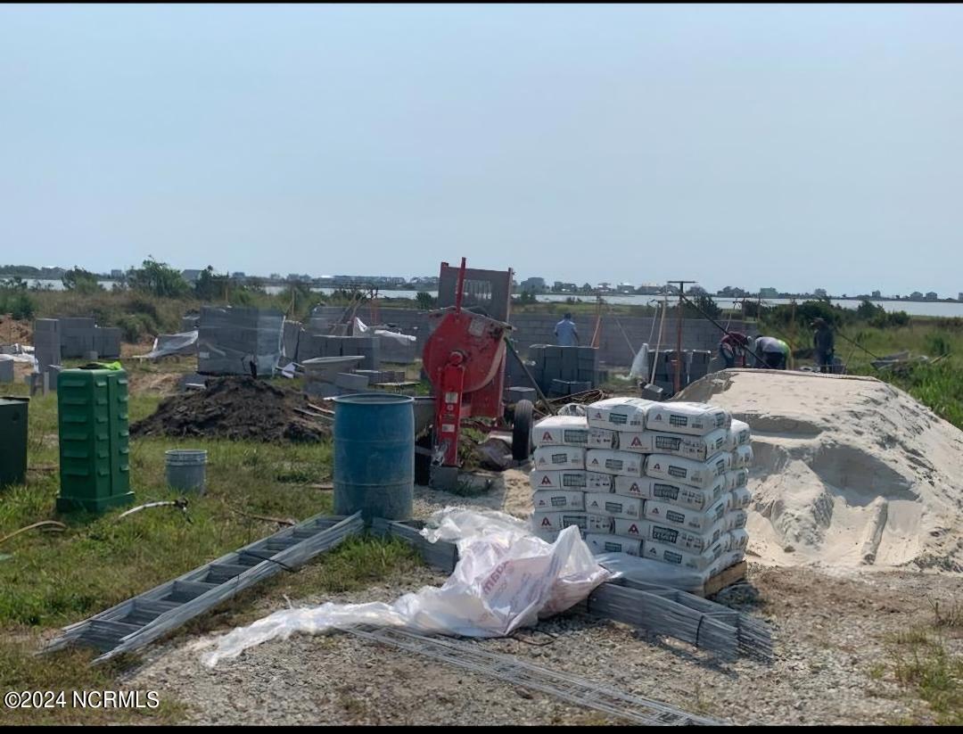 110 LA2 Sea Level Lane